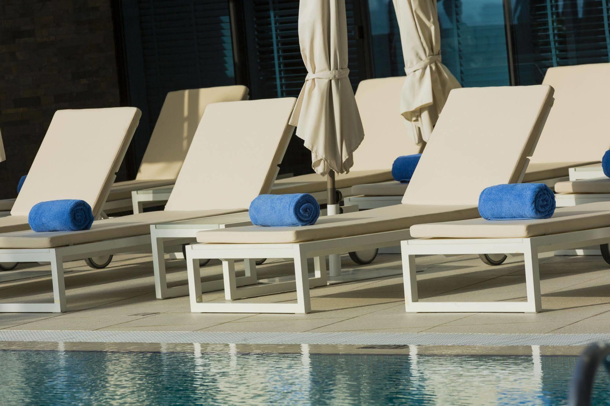 Adagio Premium Dubai Al Barsha Aparthotel Kültér fotó
